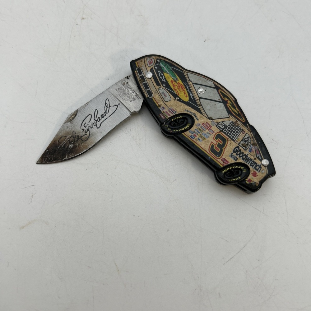 Dale Earnhardt #3 Goodwrench NASCAR Race Car Folding Pocketknife, SS Blade